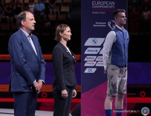 podium ph simone ferraro sfa02331 copia1